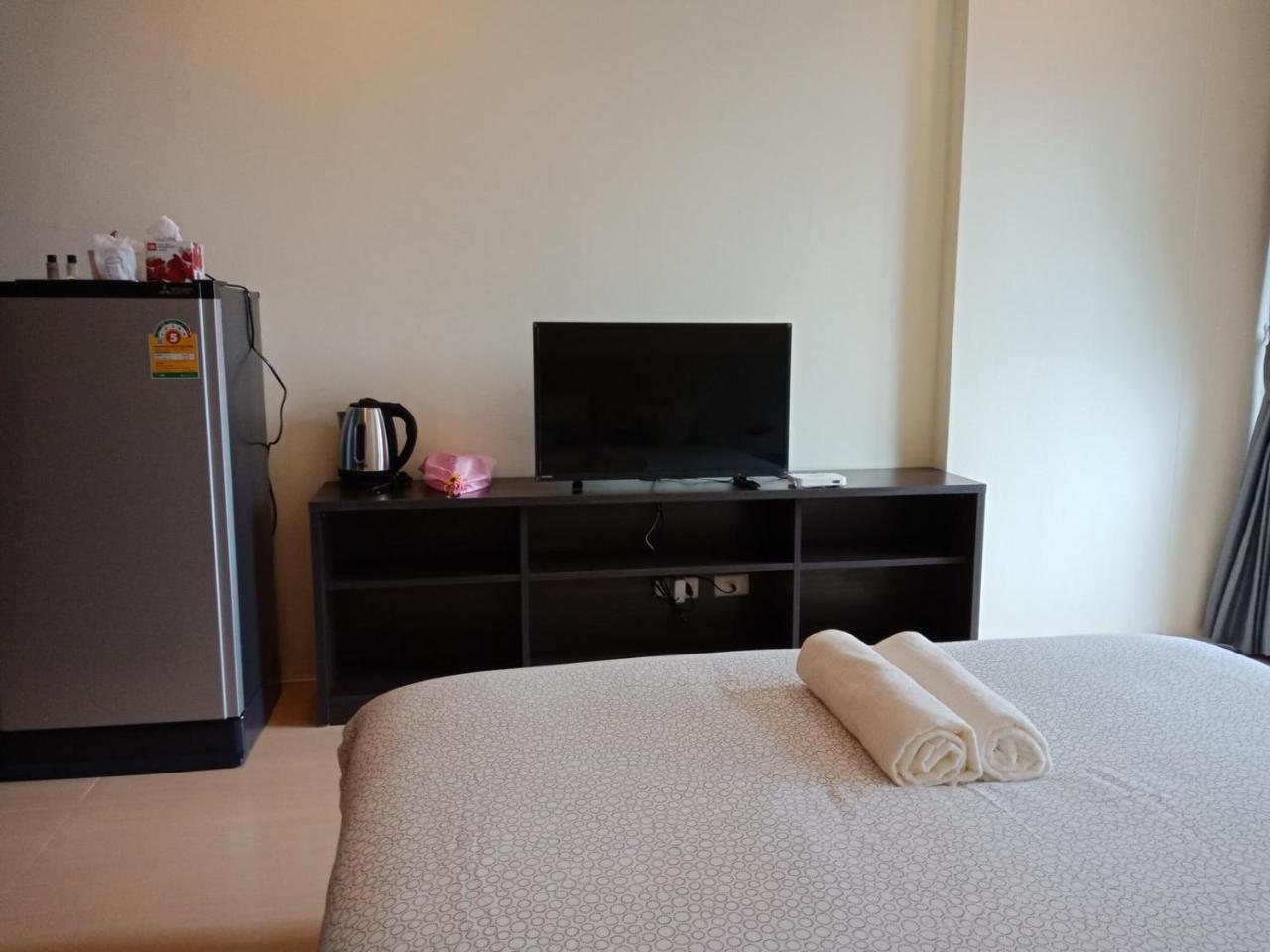 Plume Residence Minburi Bangkok Eksteriør billede