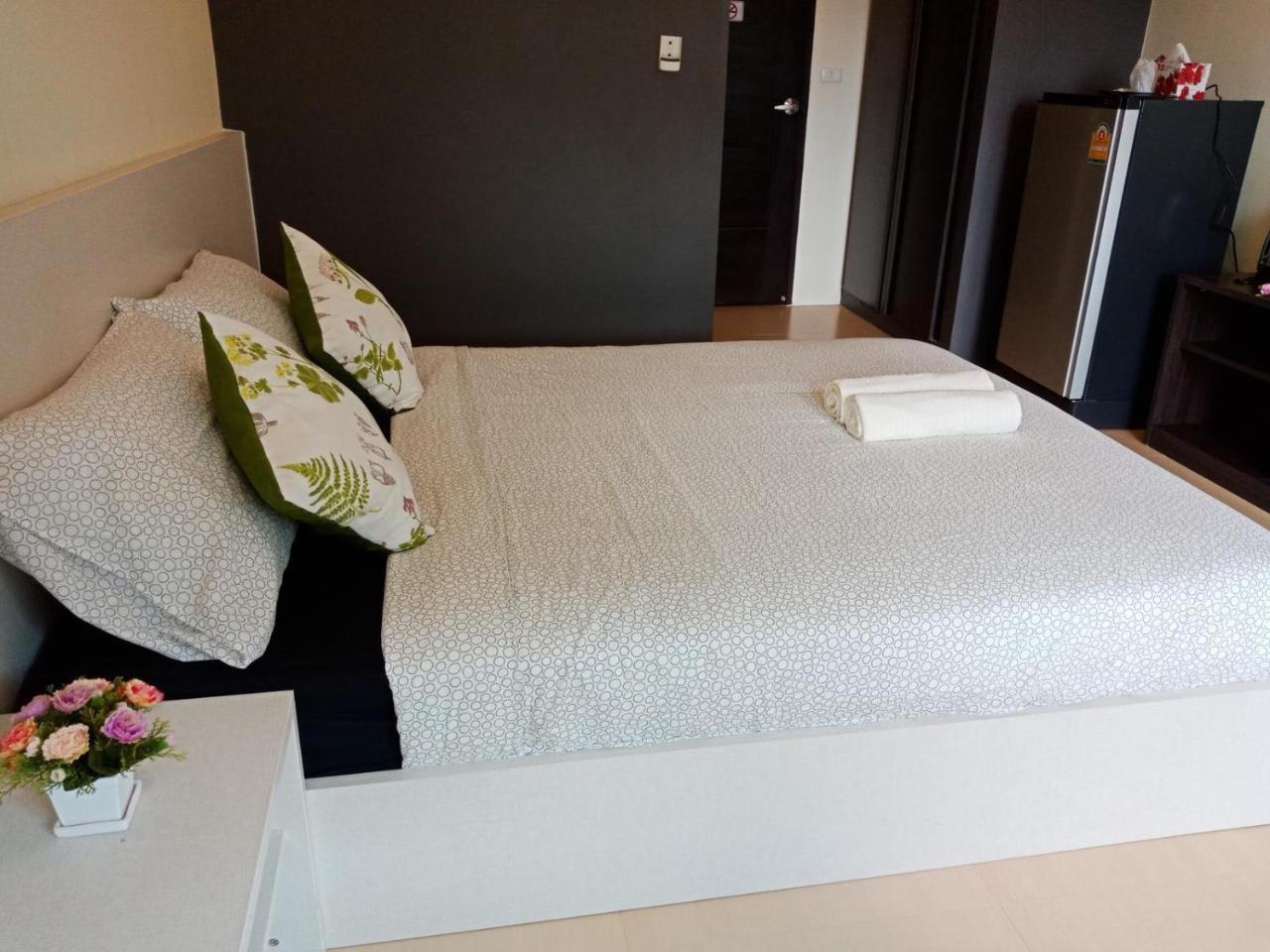 Plume Residence Minburi Bangkok Eksteriør billede